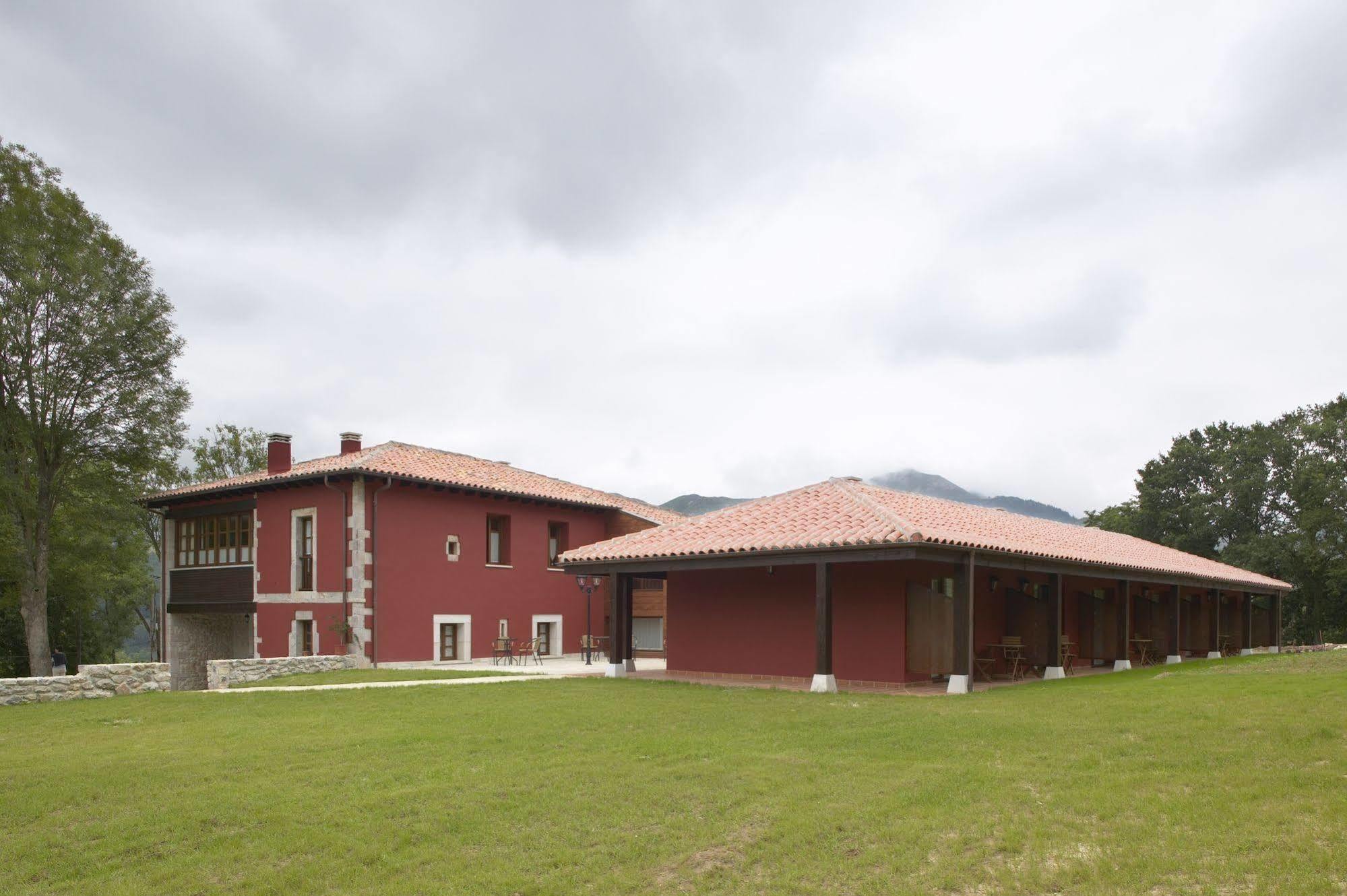 Hotel Rural Coviella Ариондас Екстериор снимка